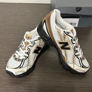 Boys New Balance 740 Bungee Sneakers Brand New F59